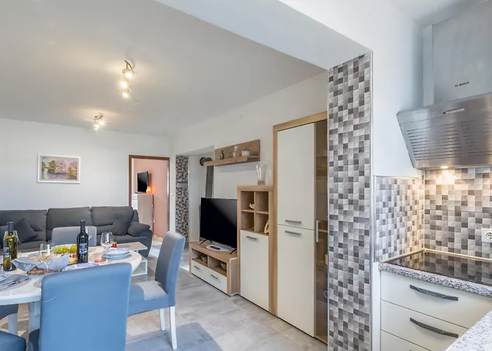 Appartement Daniel Tar-Vabriga